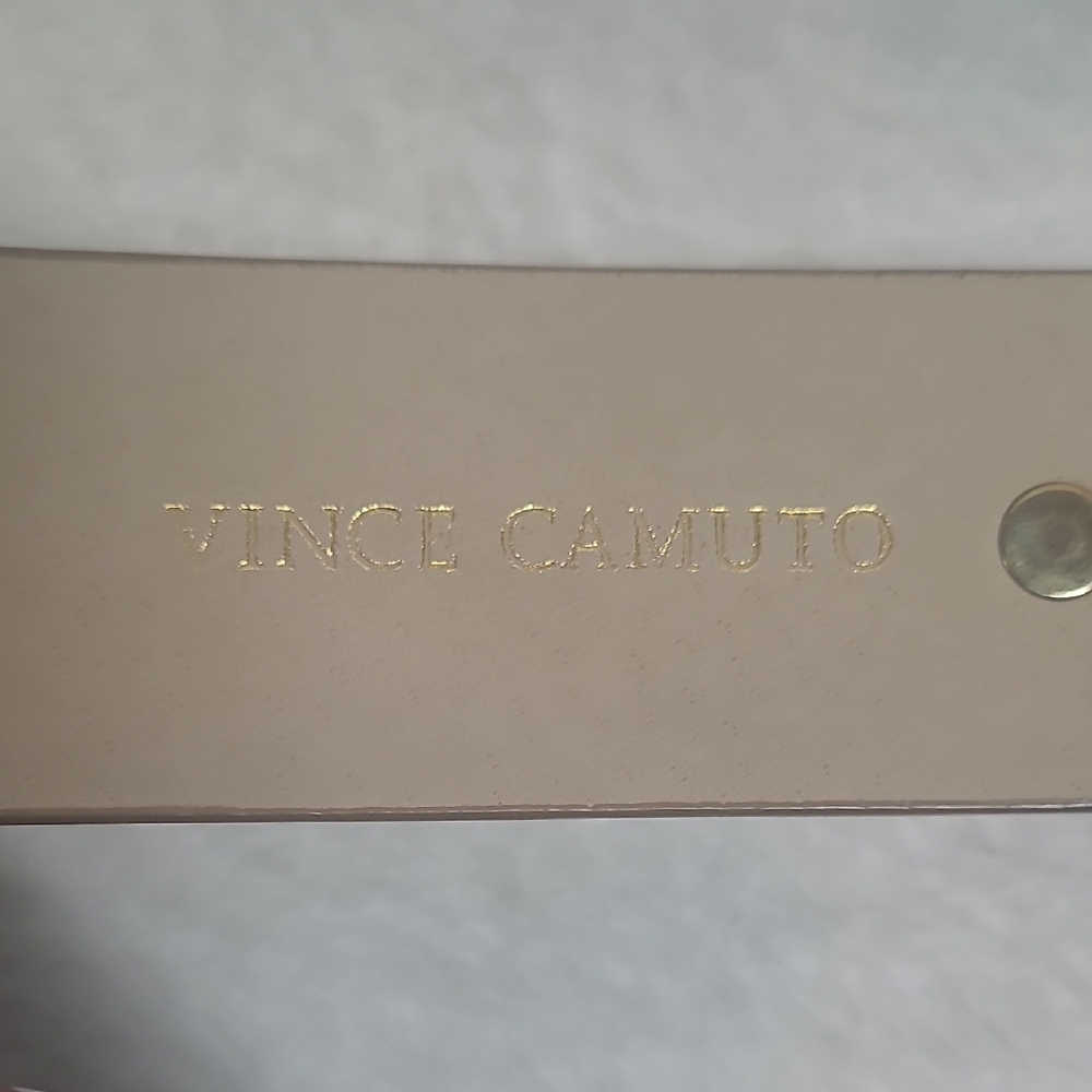 Vince Camuto Elegant Tan Belt with Gold Buckle - Picture 2 of 5